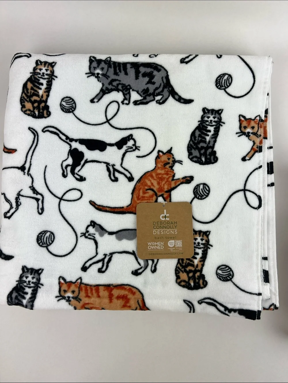 Deborah Connolly Bath Towels Playful Cat Design Soft Cotton Velour 3 Pc Set NEW